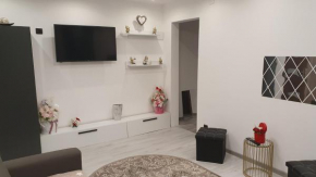 Apartament Ella ,wifi inclus la Straja ,Lupeni !